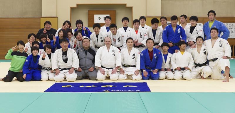Groupe de Judo de l'université de Soka